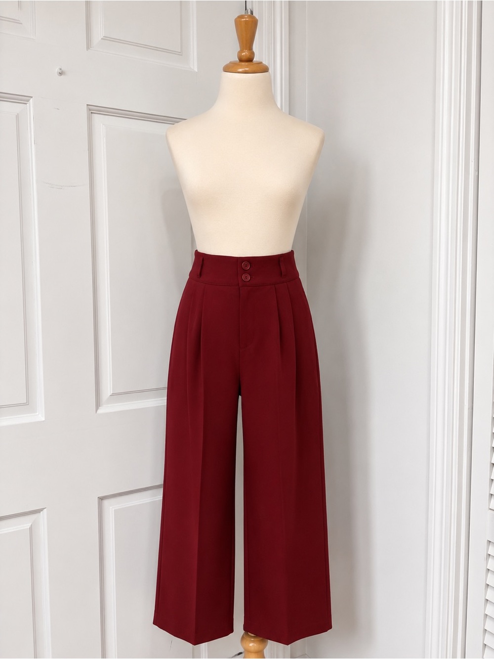 HALARA High-Waist Wide-Leg Pants in Burgundy